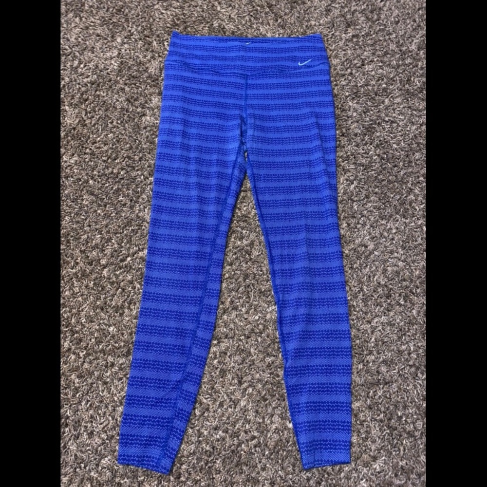 Nike dry fit leggings!